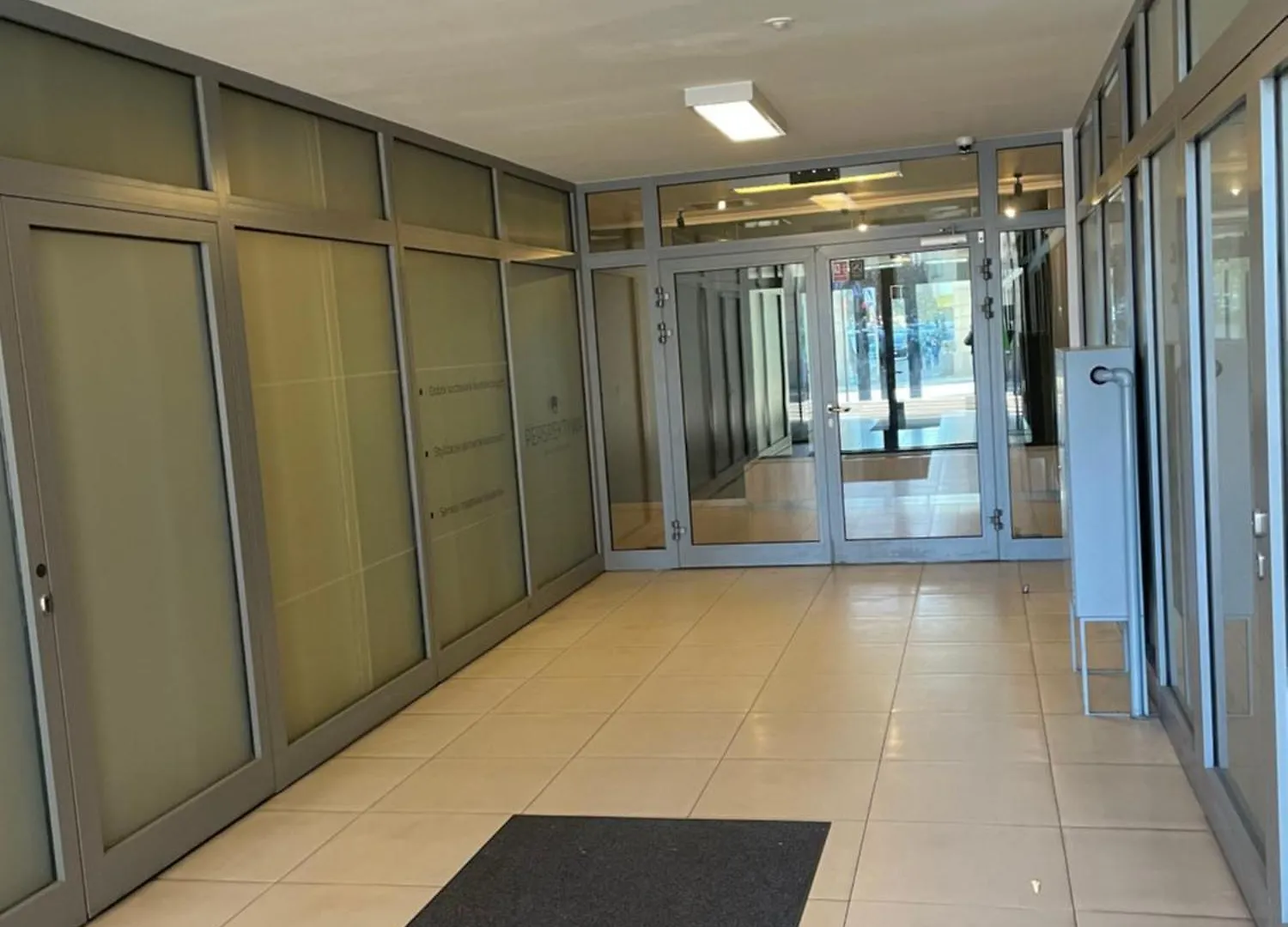 Garbary 100 White Apartment, Parking, Self Check-In 24H, Air-Conditioning Poznań 0*,  Pologne