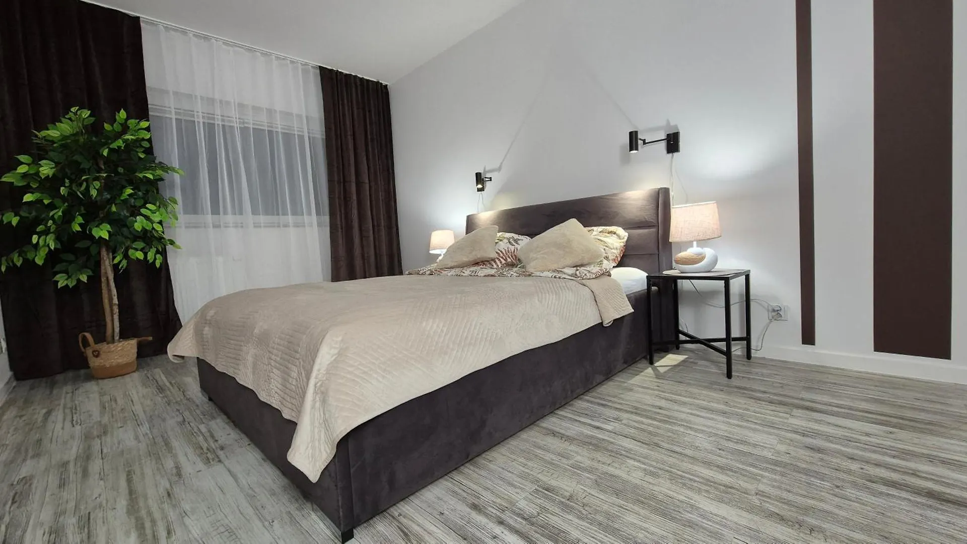 Garbary 100 White Apartment, Parking, Self Check-In 24H, Air-Conditioning Poznań