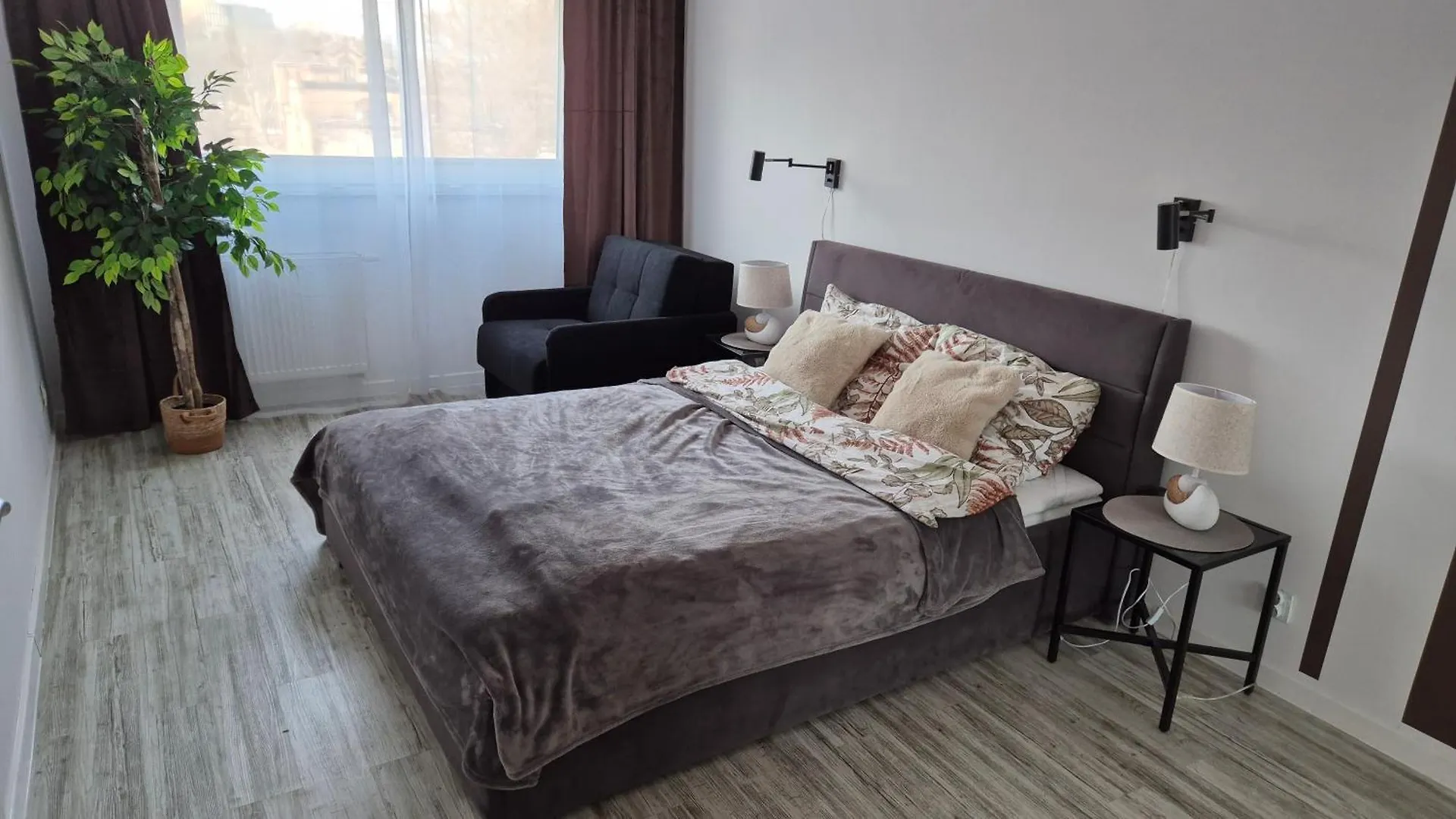 Garbary 100 White Apartment, Parking, Self Check-In 24H, Air-Conditioning Poznań Pologne